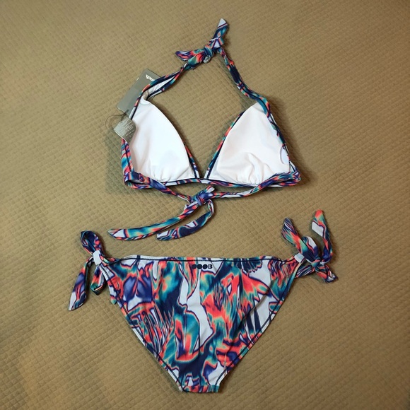 💠 Bench BONUS WARBLE Bikini Separates - Picture 2 of 7